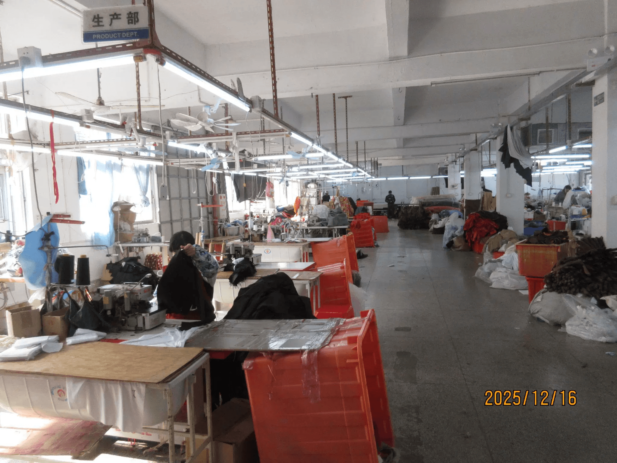 Sewing production floor at the Shantou Yidianyuan Garment Industry facility